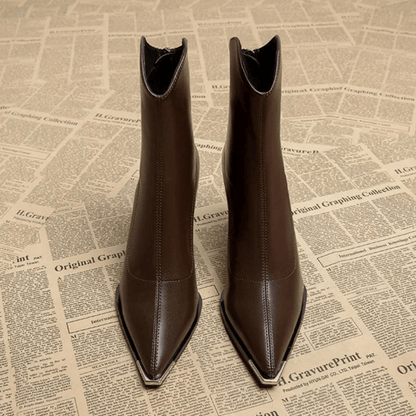 Botas de cuero con tacón | Elombe™