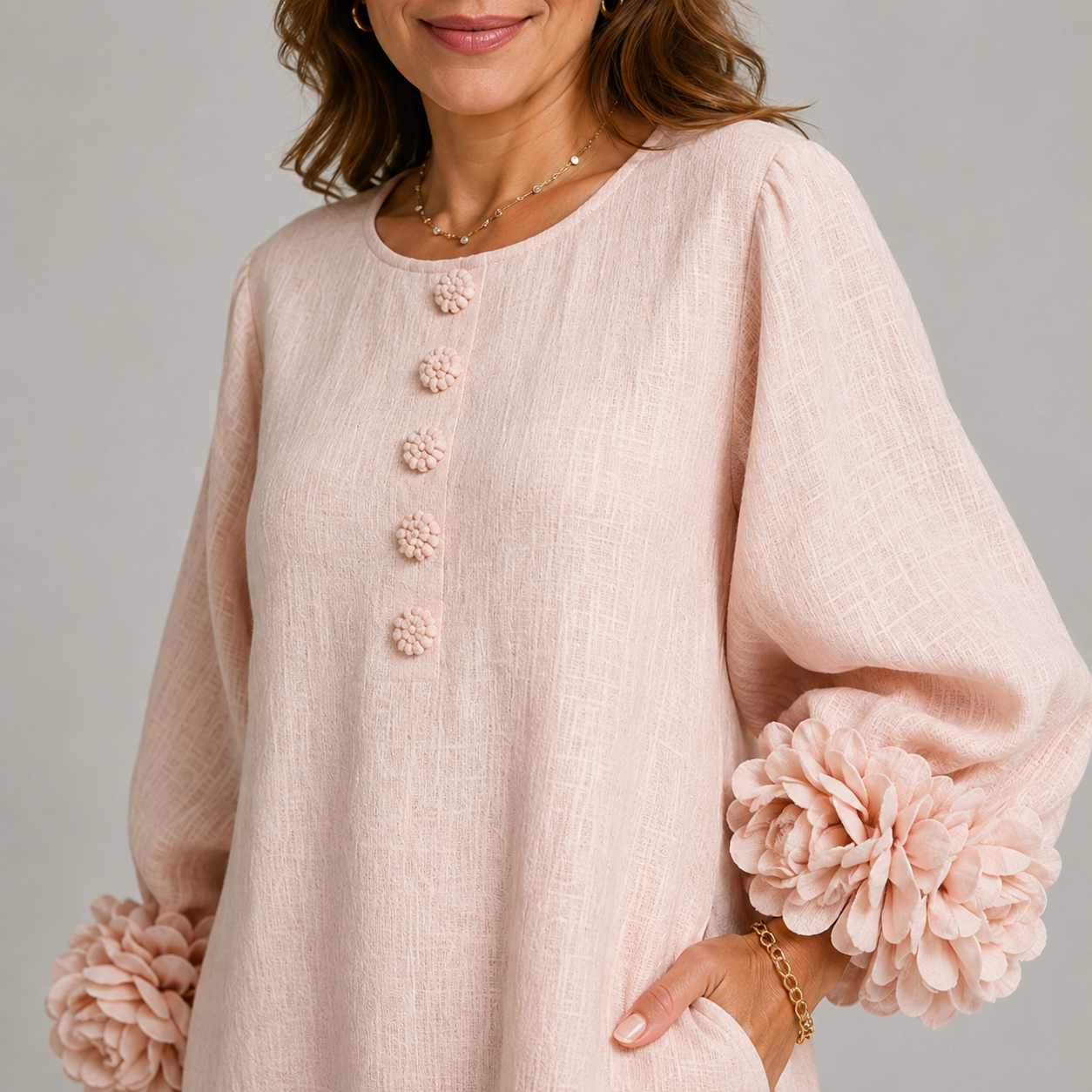 Elegante vestido midi con roseta
