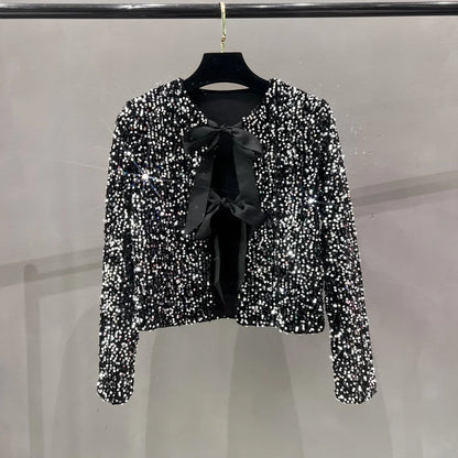 Ava: Blazer Corto con Lentejuelas y Lazo