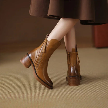 Botas de Cuero con Tacón Medio | Luxe™